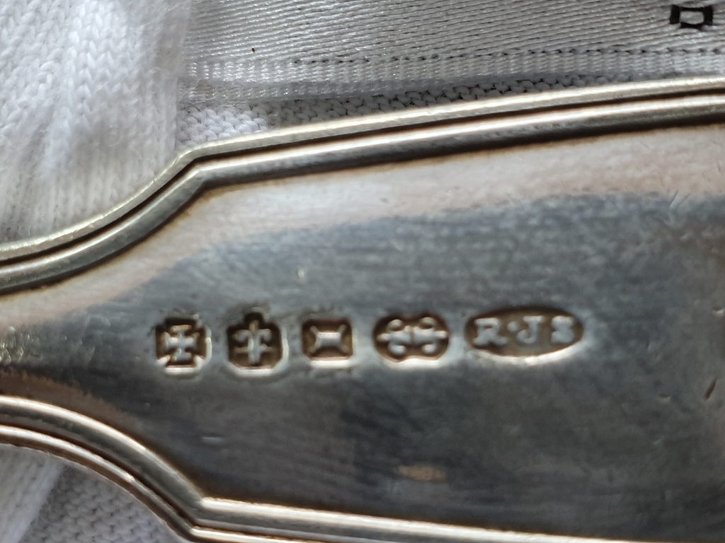 Help with id silver hallmarks - Silver Collector Forums